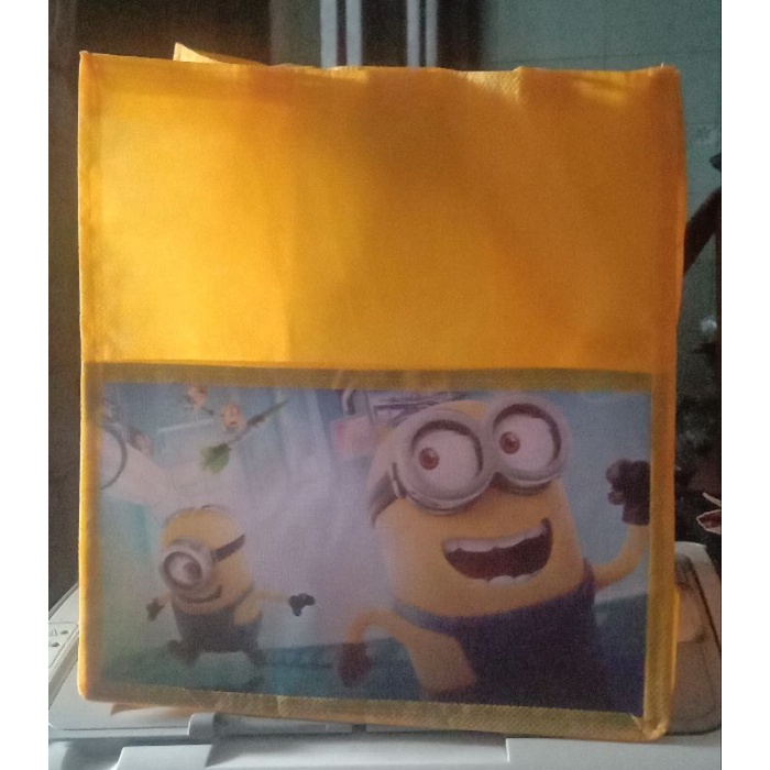 

Tas Ultah Minion