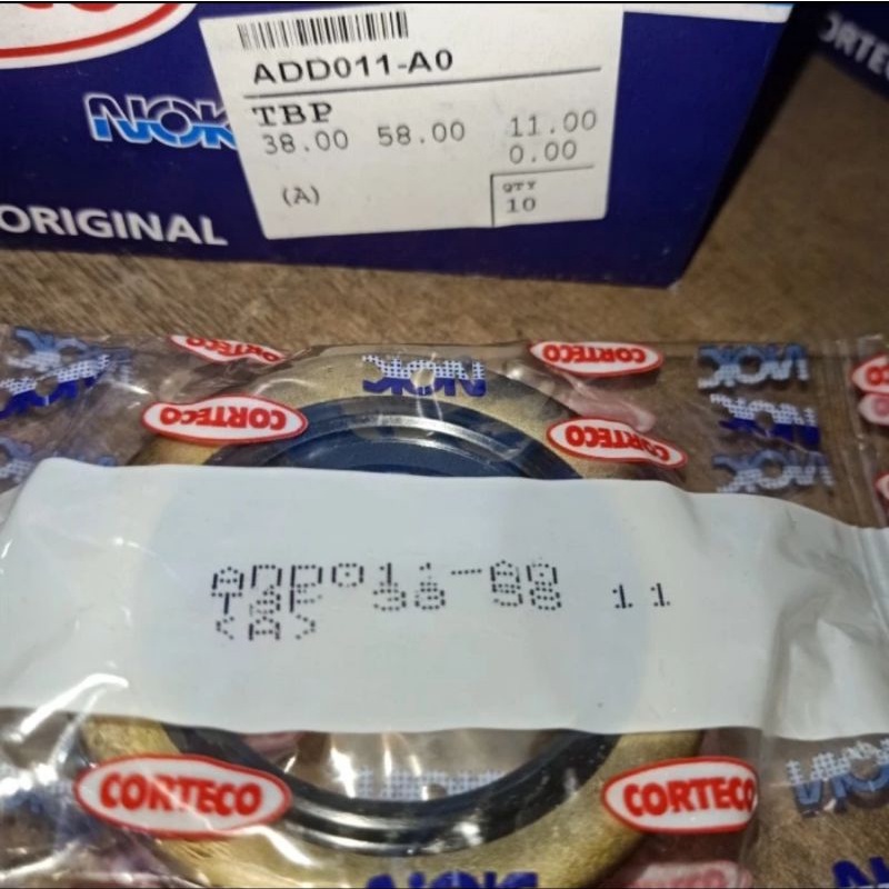 Seal Versneling / Transmisi Belakang Toyota Hiace Diesel 1982-1985