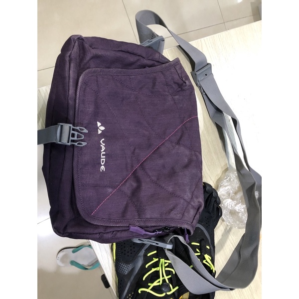 vaude sling bag
