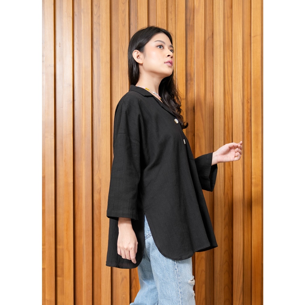 Ixora Gyosi Shirt - Kemeja Wanita Oversized Kimono Lengan Panjang