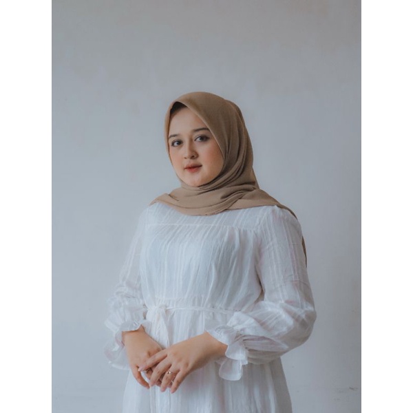 Segi Empat Curve Oval Ceruty Babydoll 130x130