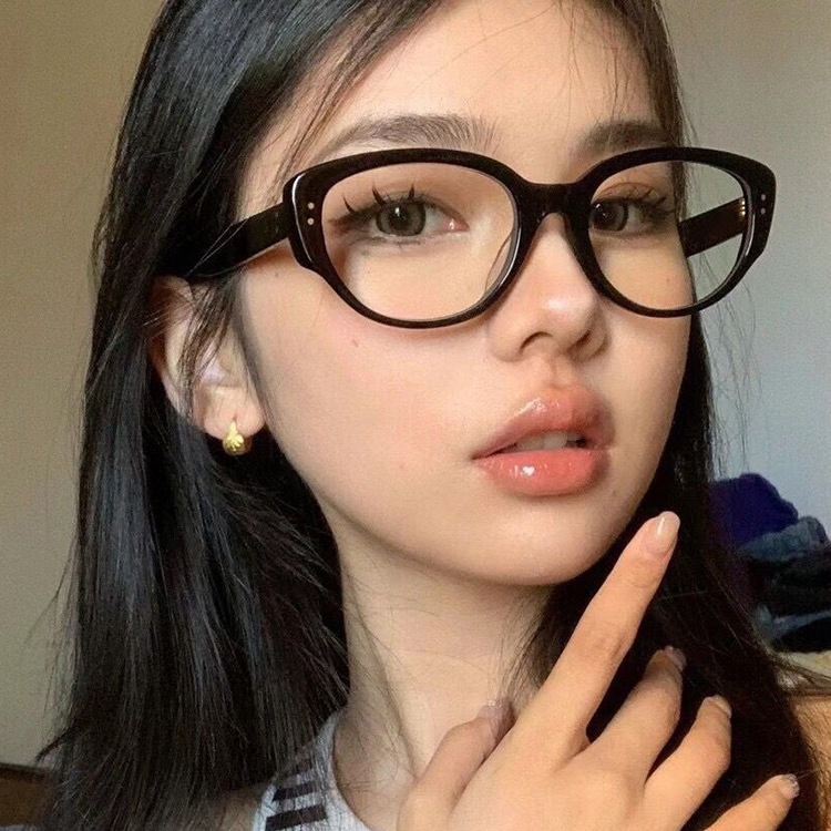 Kacamata Hitam cat Eye Instagram Cekung Untuk Wanita
