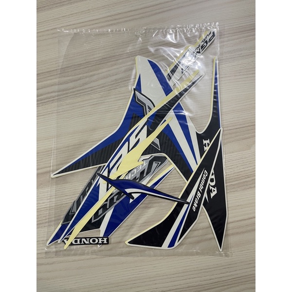 STIKER STRIPING VARIO TECHNO 125 TAHUN 2014 PUTIH LIS BIRU