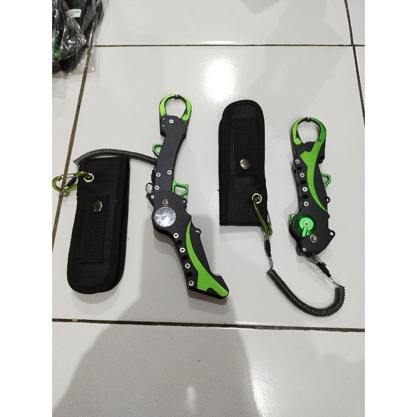 premium lip grip hoox green