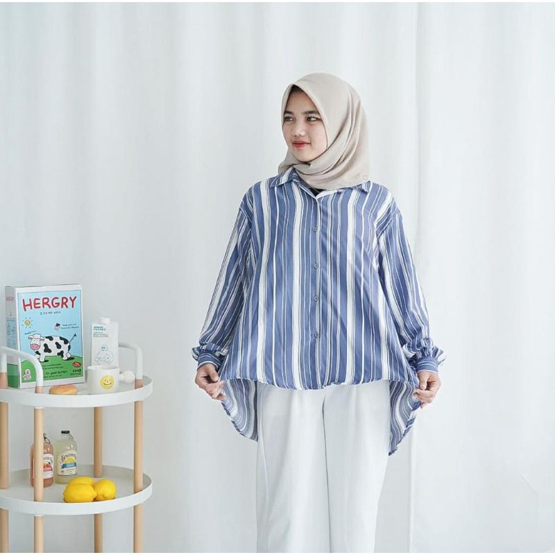 KEMEJA WANITA SALUR OVERSIZE SHAKILA- NADINE SHAKILA SALUR OVERSIZE