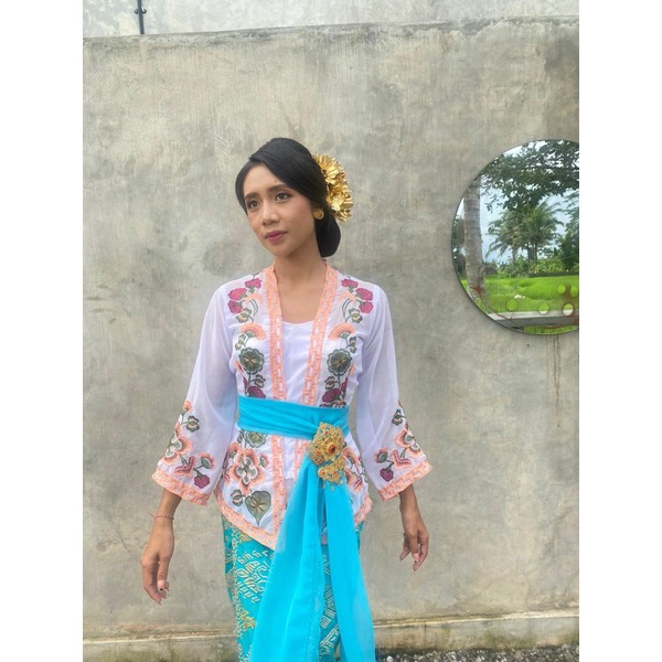 Kebaya Bali By Ani Kebaya Jadi Bordir Putih