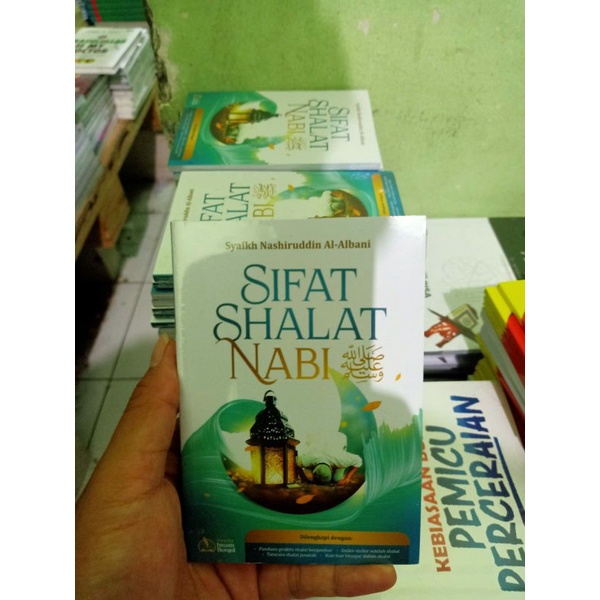 

Sifat Shalat Nabi - Pustaka Imam Bonjol - Karmedia