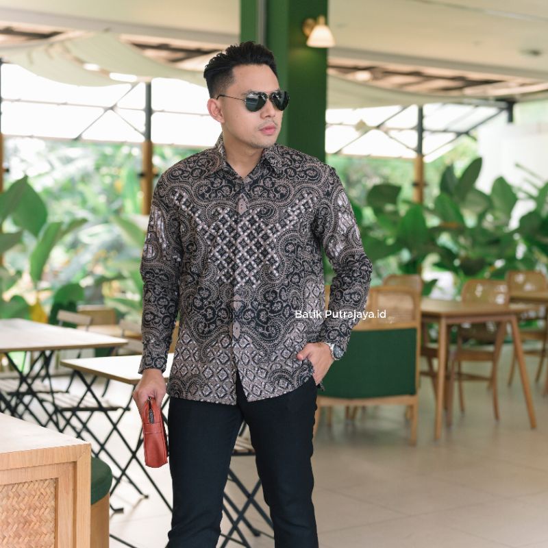 KUNCORO Baju Batik Pria Lengan Panjang Premium Slim Fit Furing Adem Casual Kemeja Formal Acara Keluarga Wisuda Kondangan Lamaran Tunangan Nikahan Katun halus adem Partai Grosir Seragaman S M L XL XXL Asli Ori Batikmasku Kerja Kantor Pns Korpri