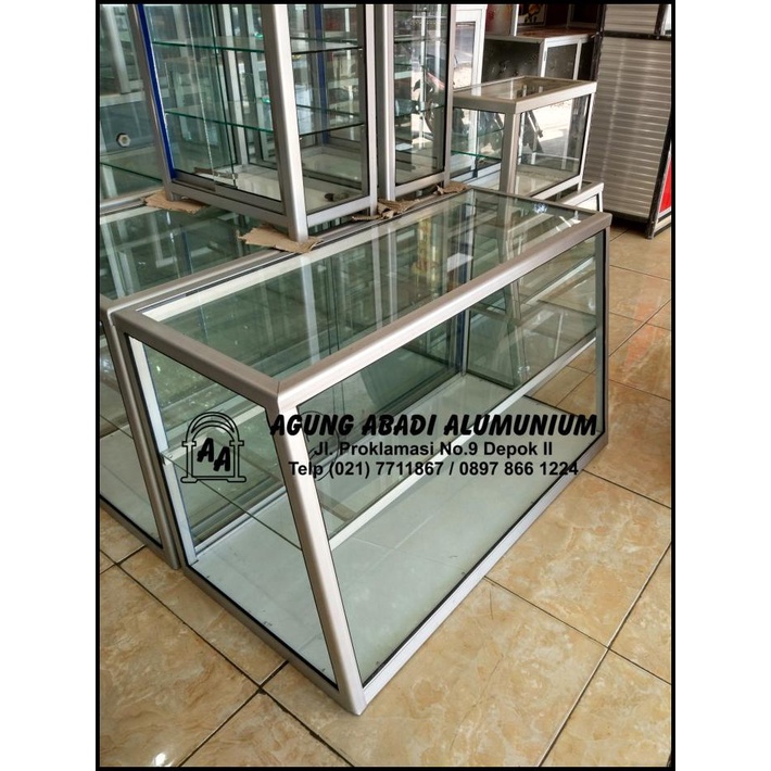 Promo Etalase Kaca Makanan Miring 1 Meter