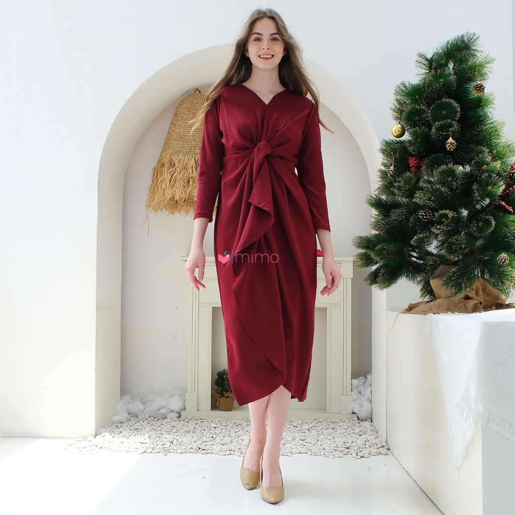 Eila Long Dress (Christmast Collection)