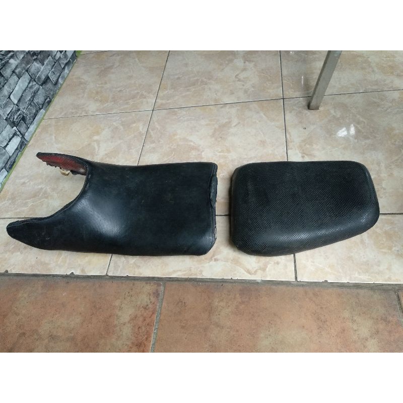 Jok depan belakang Minerva MX 150 / ovx . R200. model CBR