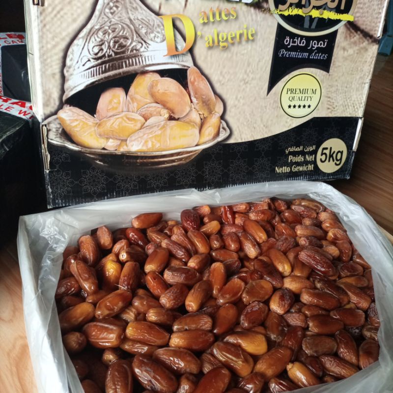 

KURMA TUNIS MADU 1KG TUNISIA NON TANGKAI DEGLET NOOR PREMIUM QUALITY