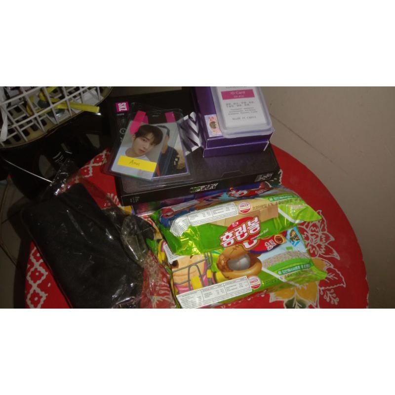 

ALAT DAN BUKU TULIS CANTIK