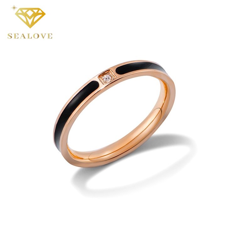 Cincin Couple Titanium Anti Karat Aksen Berlian Imitasi untuk Wanita perhiasan Korea