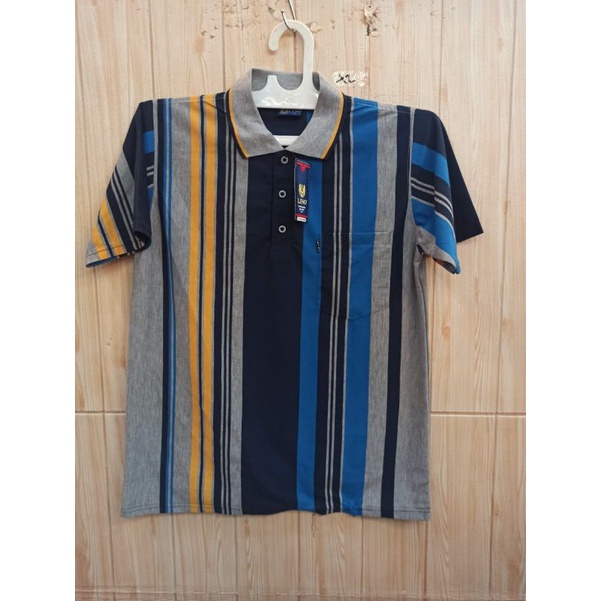 KAOS T-SHIRT POLO BERKERAH MOTIF 18