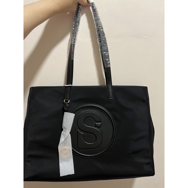 aaliya BLACK nylon tote bag by Buttonscarves