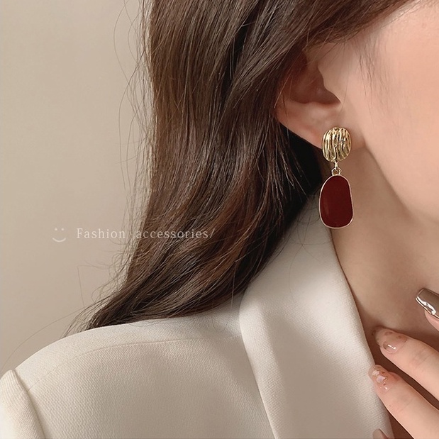 Anting Klip Aksen Mutiara Warna Merah Gaya Retro Korea Untuk Wanita