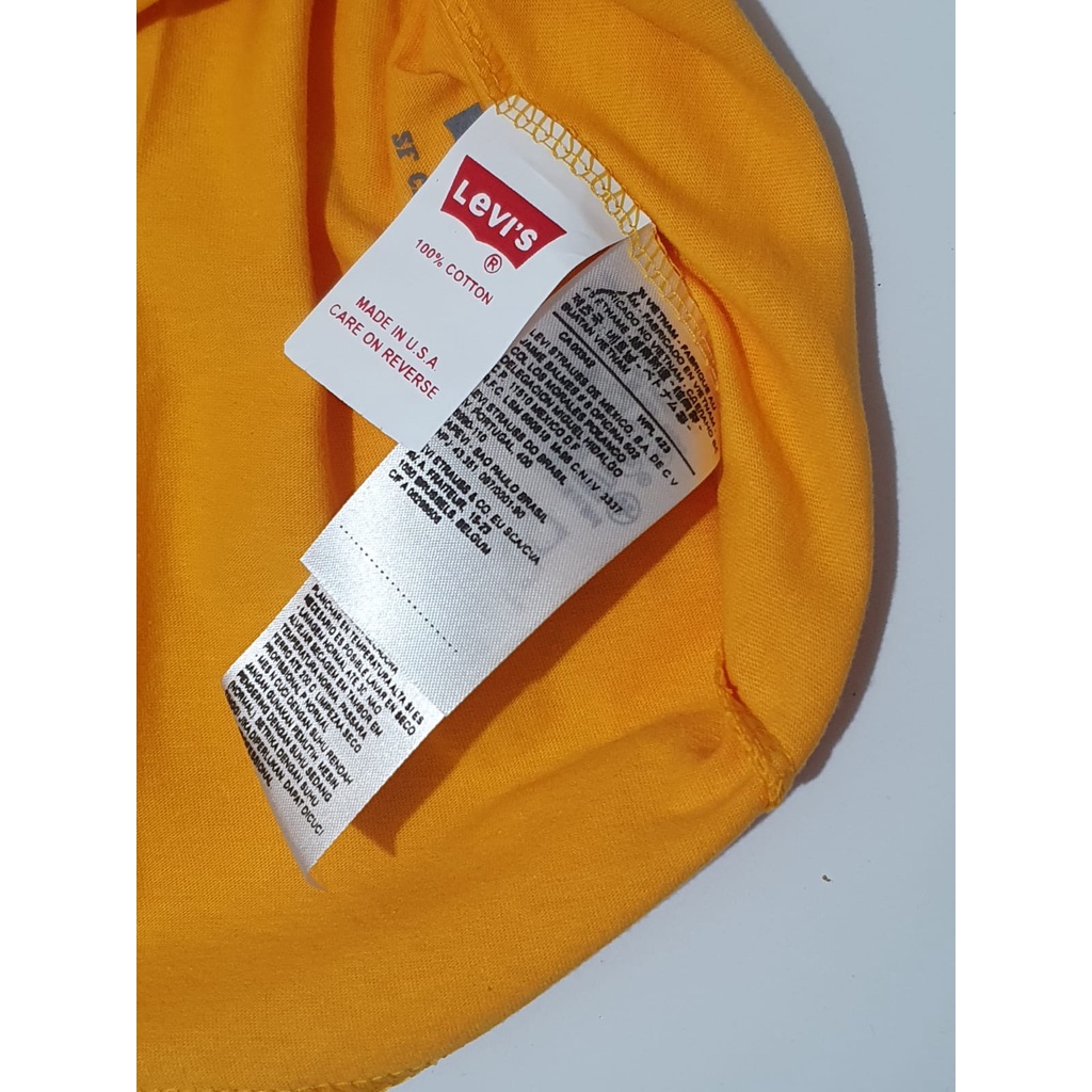 Kaos Levi's Premium - Kaos Pria - Scarred Yellow