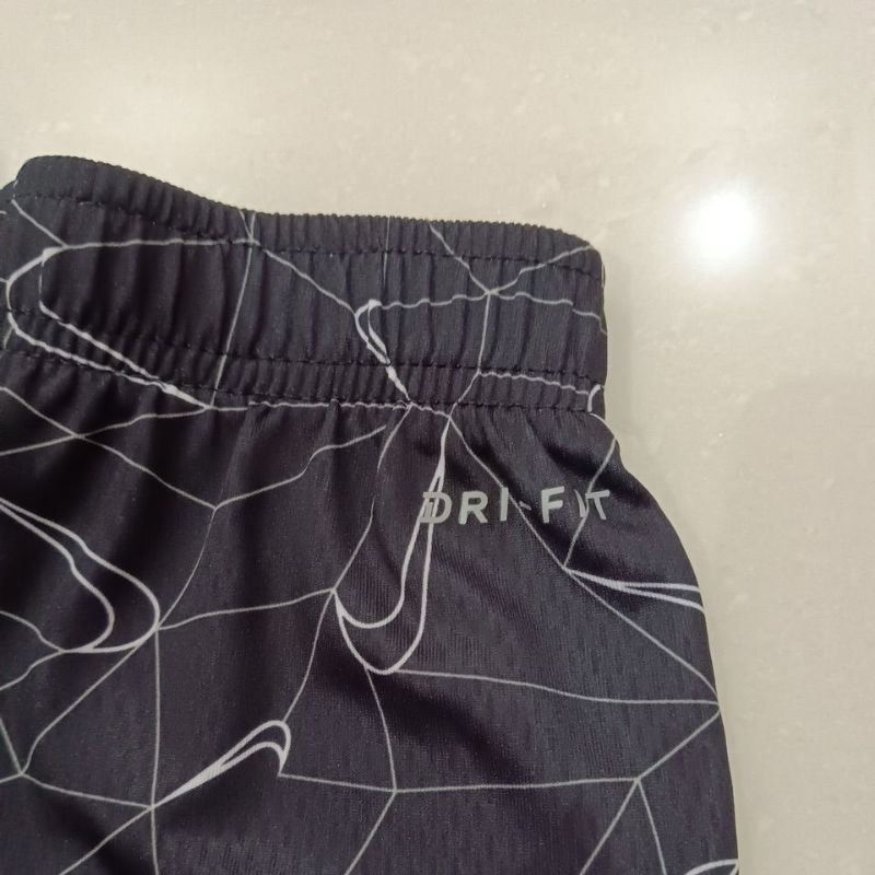 Celana Pendek Nike DRI-FIT AOP SHORT