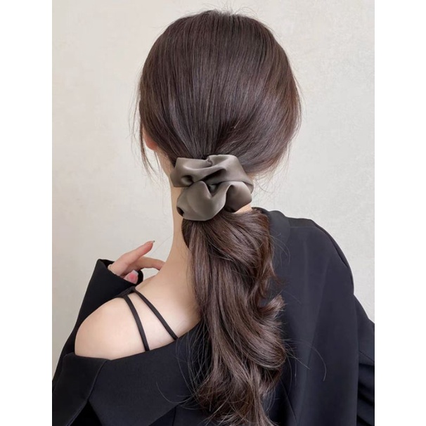 Scrunchie Satin Velvet Silk Polos Doff Matte Ikat Rambut Cepol Warna Doff Large Model Velvet Satin Korea Matte Soft Impor