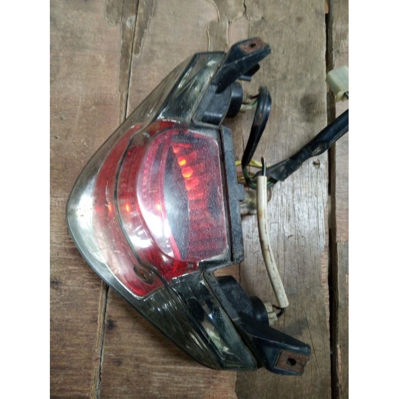 stoplamp suzuki spin lampu stopan suzuki spin original