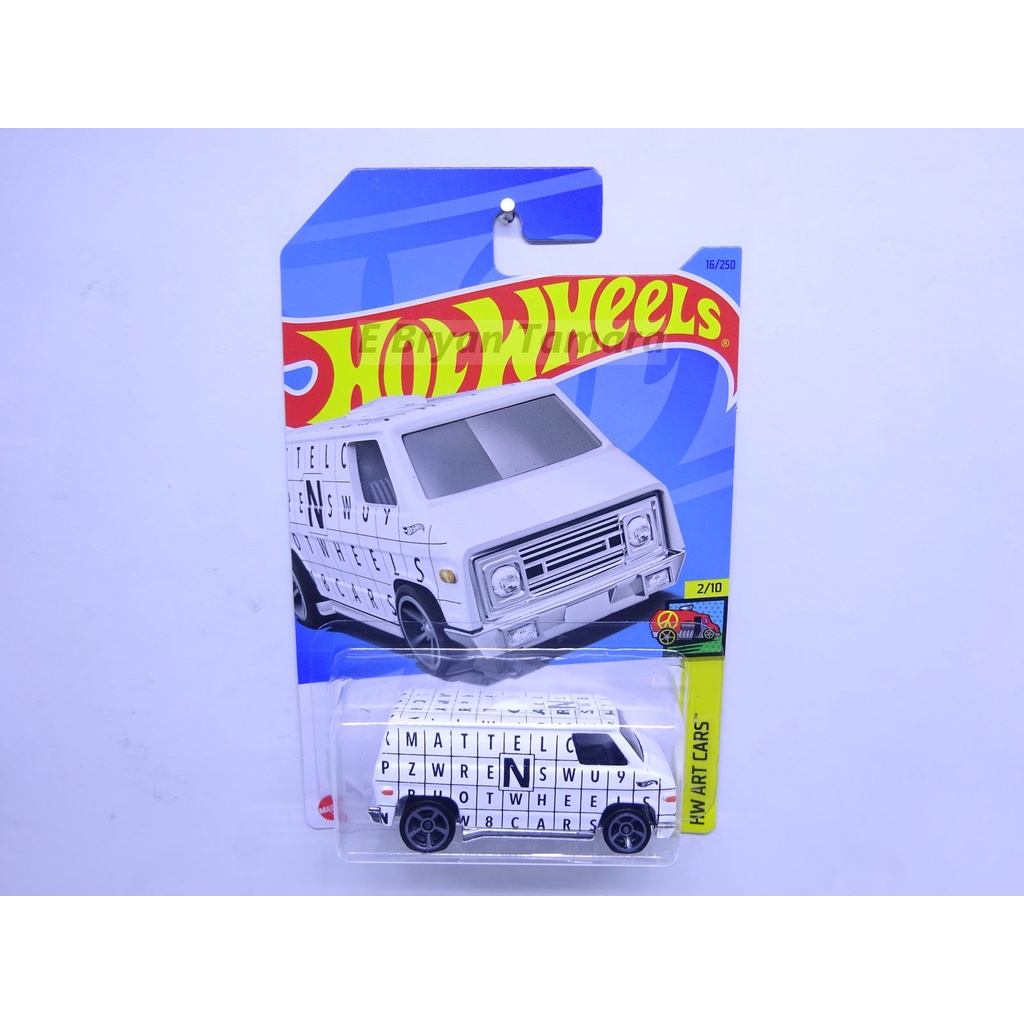 Hot Wheels 70s Van Putih N