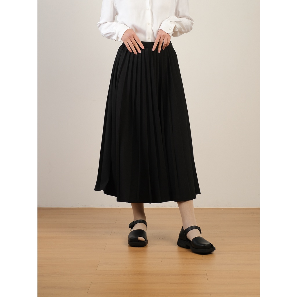 THENBLANK | Pleated Skirt | Black