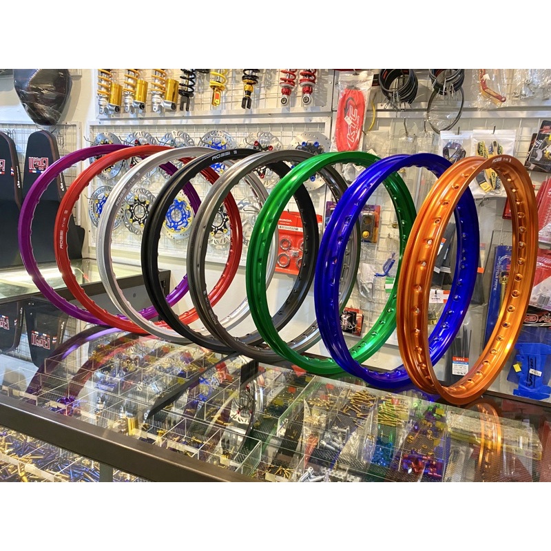 veleg rossi/veleg rossi ring 17 ukuran 140/veleg rossi ring 17 warna hijau/veleg rossi kotak/rossi u