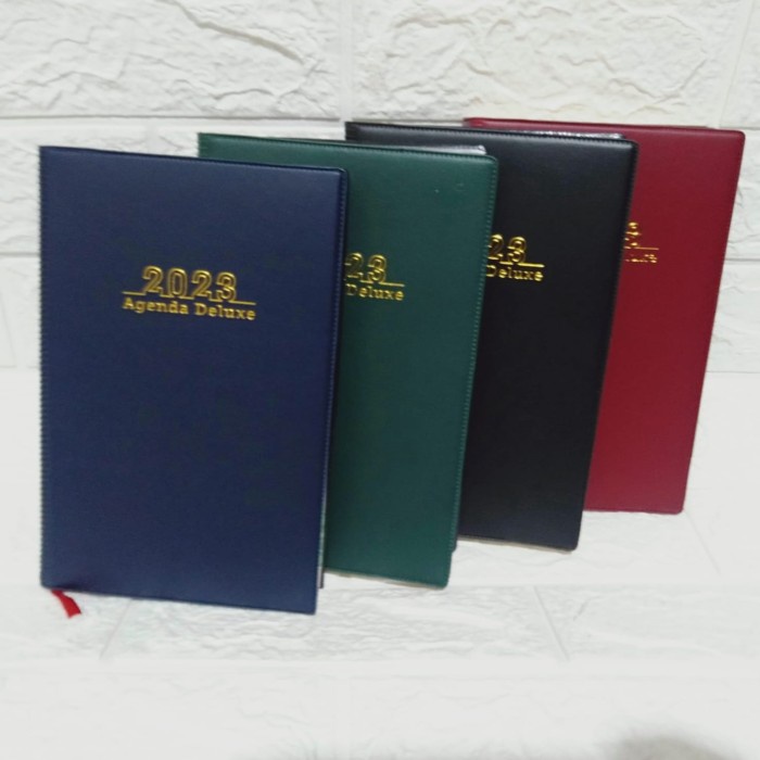 

Agenda Agenda Delux 2023 / Buku Harian Agenda Delux Tahun 2023