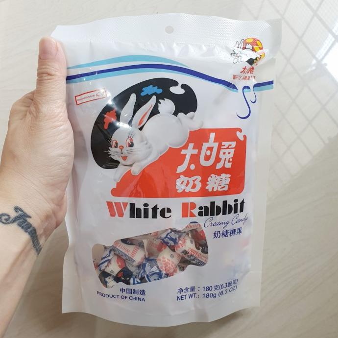 

BAYAR DITEMPAT permen susu kelinci white rabbit 180gram /PERMEN LUNAK/PERMEN VIRAL/PERMEN MILO/PERMEN YUPI/PERMEN JADUL/PERMEN KARET