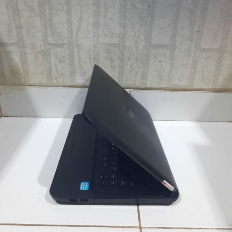 laptop HP 240 G2 intel Cor i3-3110M Ram 4GB/SSD 128Gb HDD 500GB Layar 14 inch Windows 10 siap pakai mulus