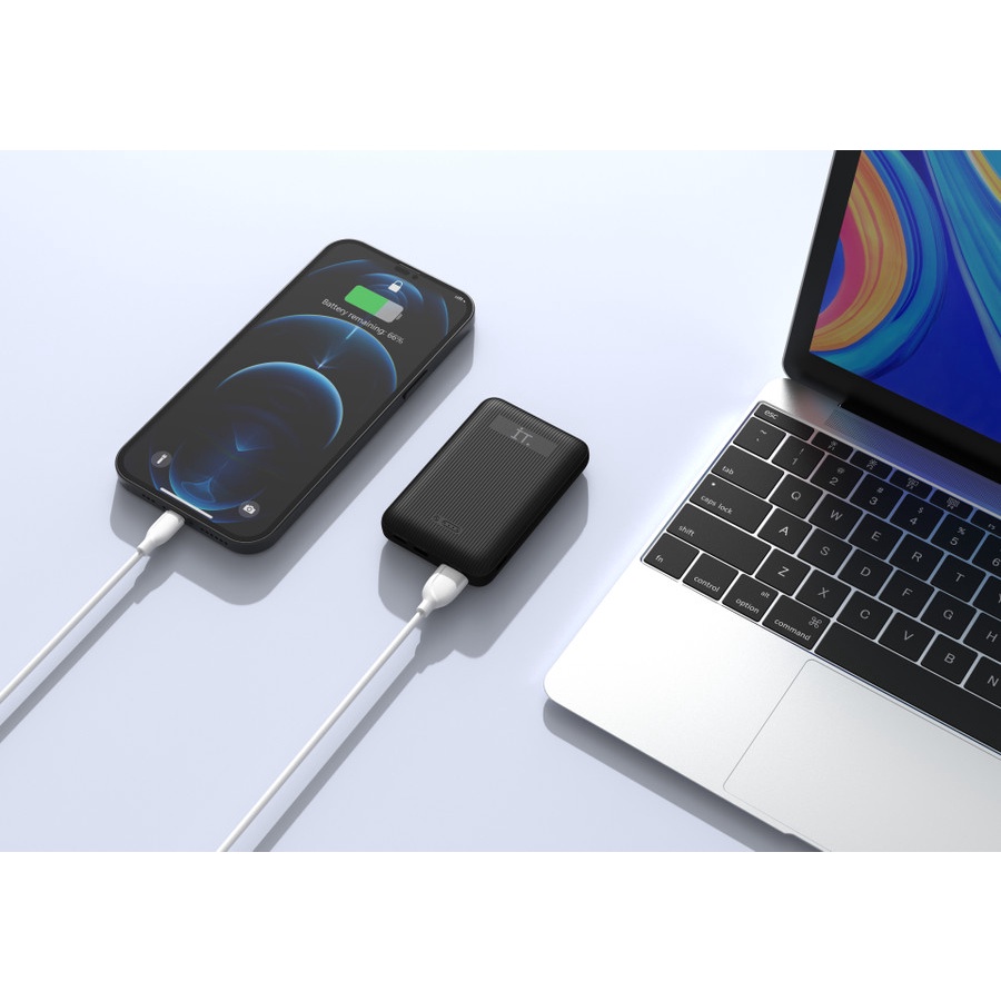 Let's charge with IT Wireless Magnetic Powerbank 5.000 mAh, powerbank