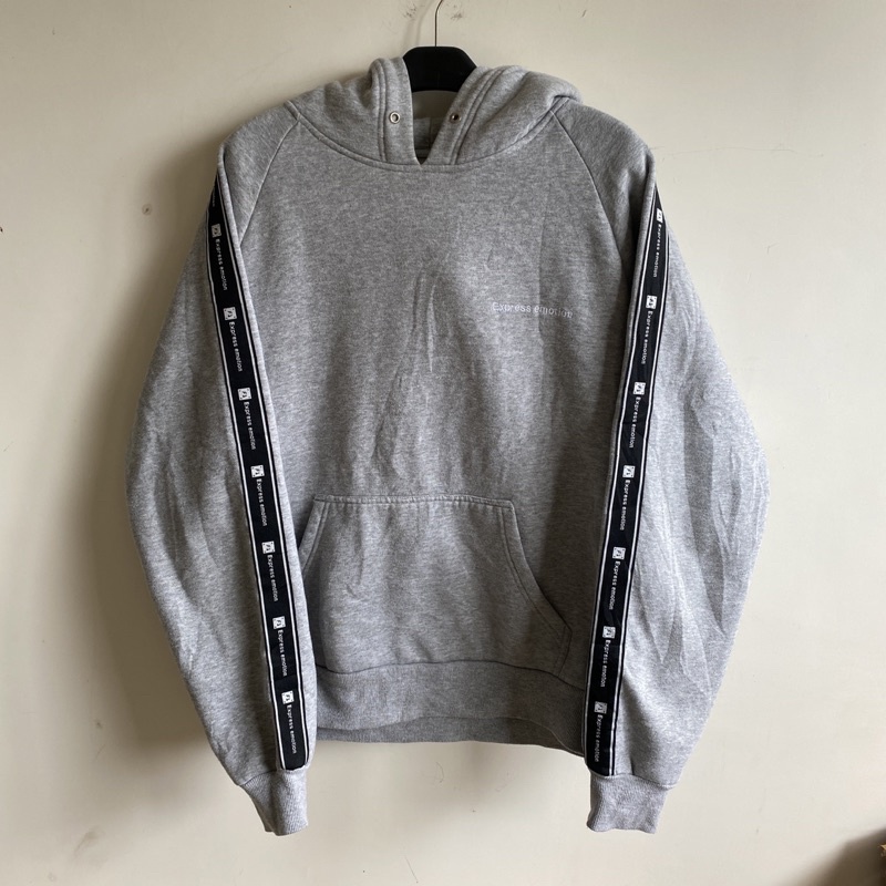 Hoddie flion spell out tapped abu oversize tebal second