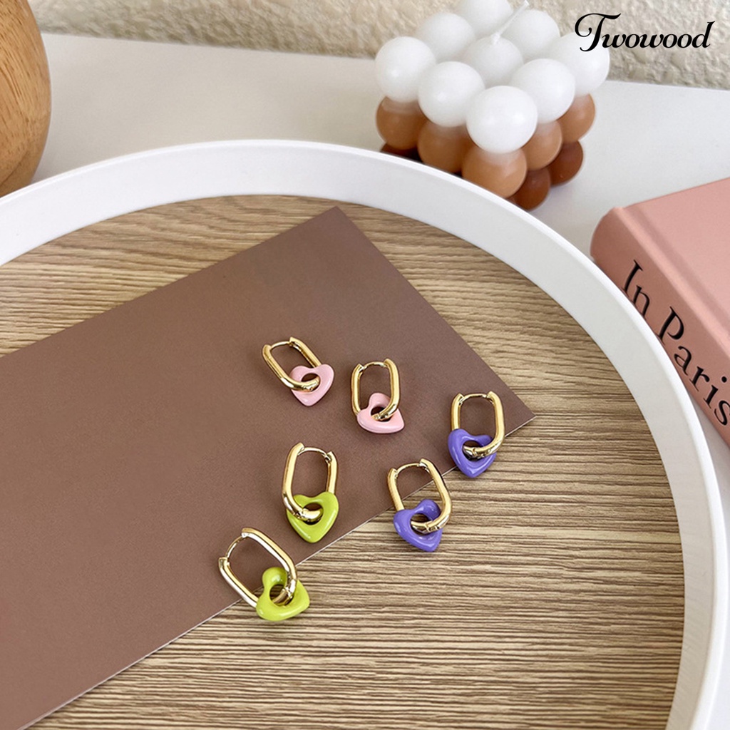 1 Pasang Anting Bentuk Hati Warna Permen Bahan Alloy Gaya Korea Untuk Prom