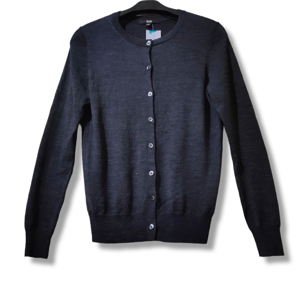 Cardigan uniqlo/Outer Rajut Wanita/dark grey