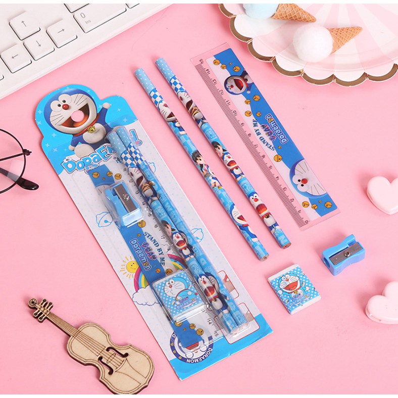 

Alat Tulis Pensil Set Stationary 5in1 SET ALAT TULIS SEKOLAH 5 in 1 KARAKTER LUCU MINI KARAKTER