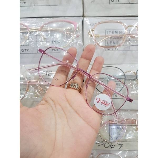 KACAMATA ANTI RADIASI WANITA KODE 8006