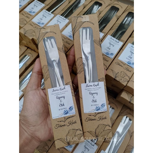 souvenir sendok garpu stainless kemas box rustic
