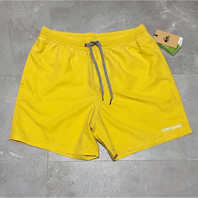 New arrival celana pendek quiksilver original z1276