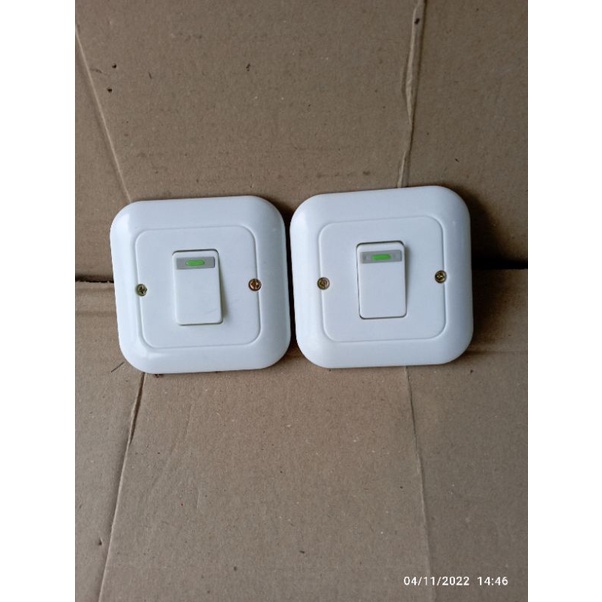 IB saklar engkel dexta