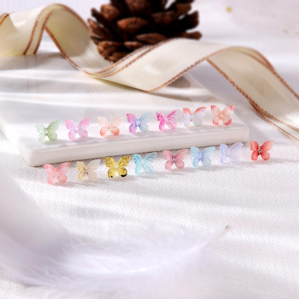 1 Pasang Anting Stud Tindik Tulang Rawan Bentuk Kupu-Kupu Hypoallergen Warna-Warni Bahan Resin