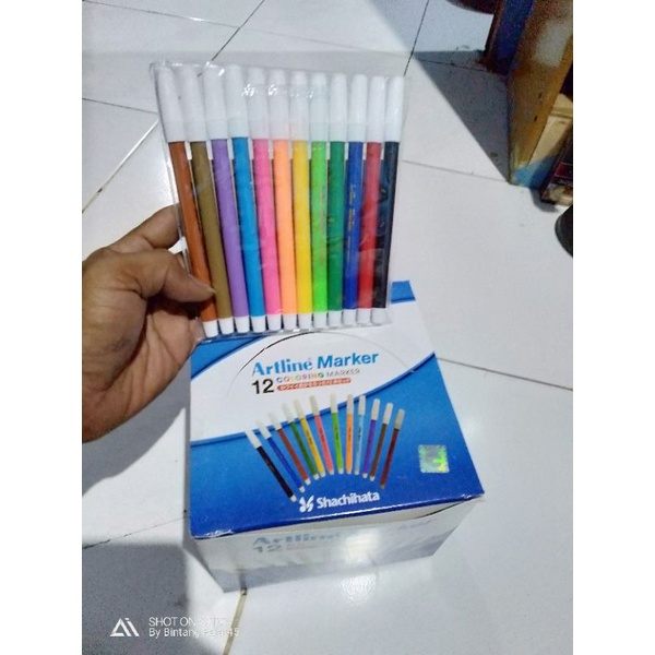 

Spidol set 12 warna artline
