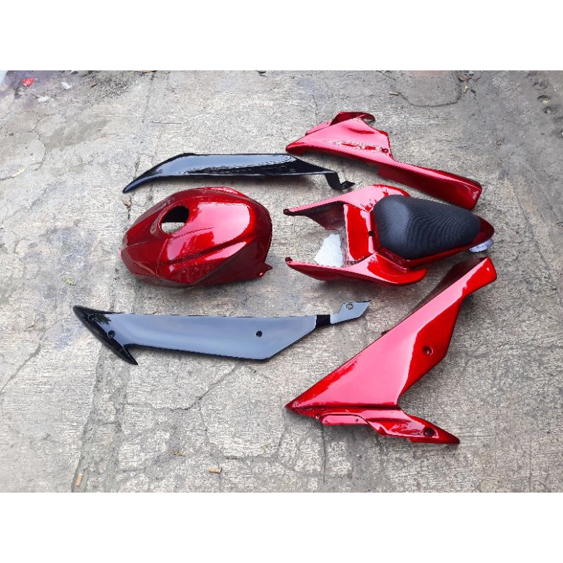 Body belakang undercowl sayap samping cover tangki R15v2 model r6
