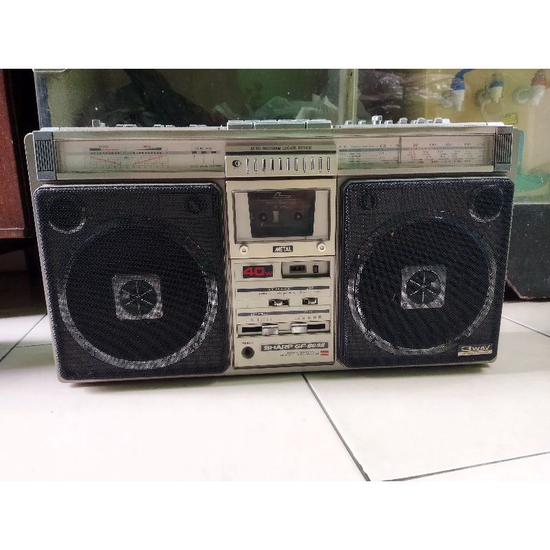 sharp GF 9696 boombox