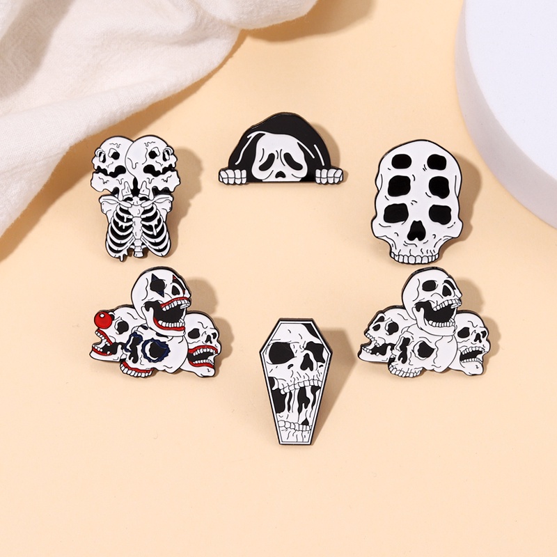 Bros Pin Enamel Bentuk Kepala Tengkorak Warna Hitam Gaya Punk Gothic Untuk Hadiah
