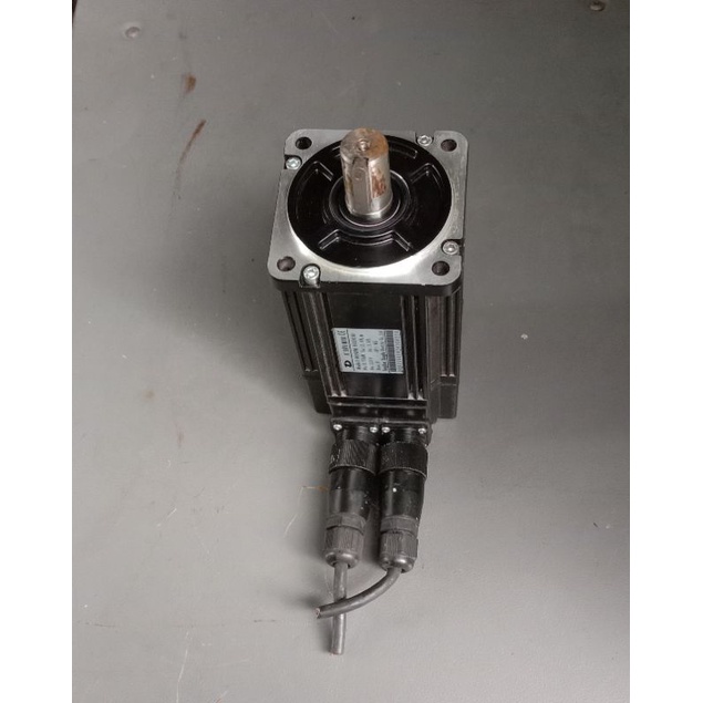 AC SERVO MOTOR MODEL 80SFM E02430