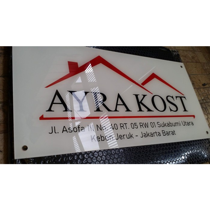 

Papan Papan Nama Kost, Kontrakan / Plang Nama Cetak Mirror