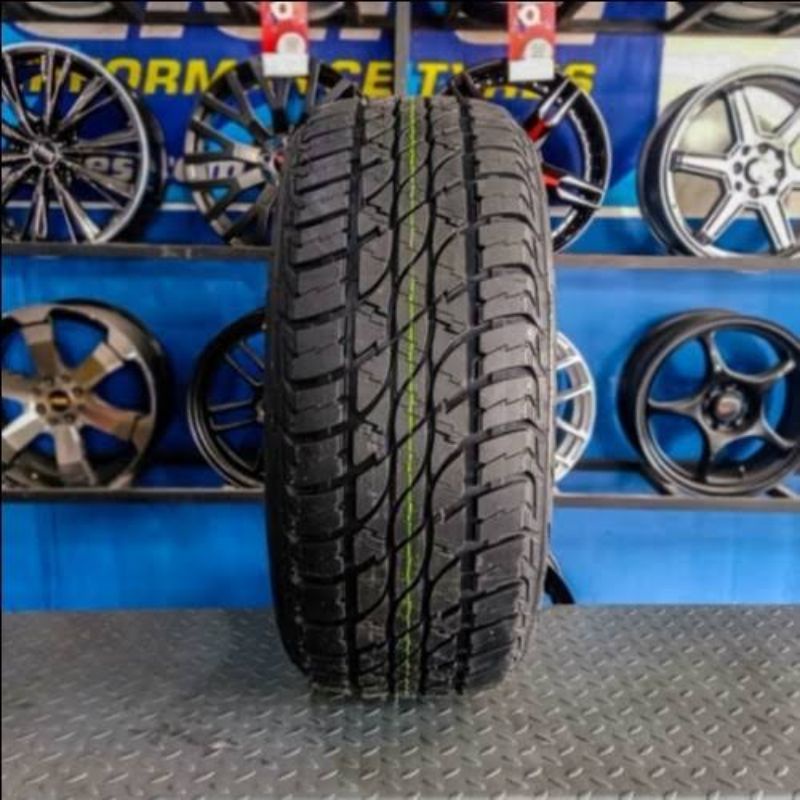 ban mobil pajero sport ring 18 accelera AT