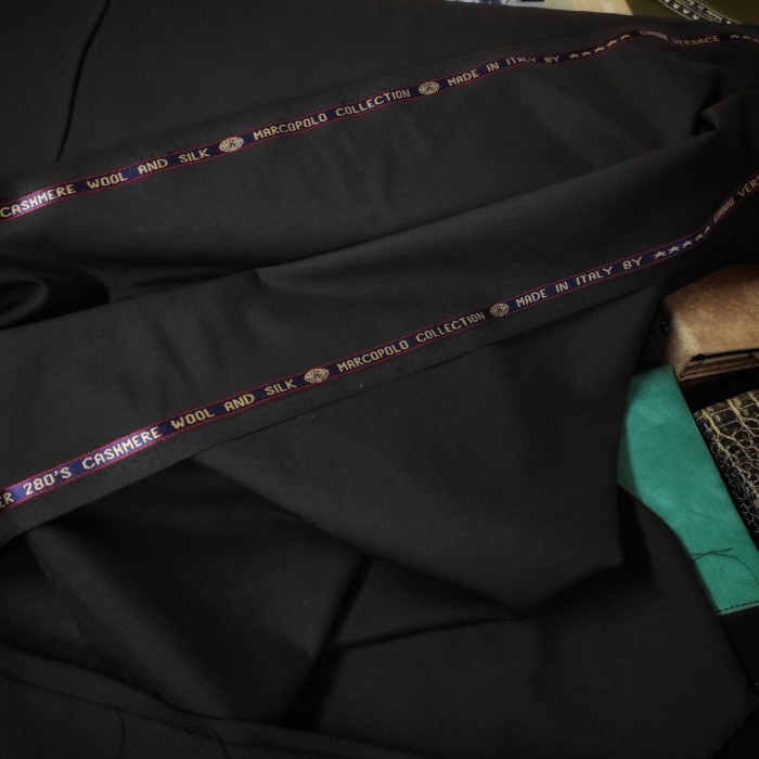 Kain Seragam Polri Kain Wool 280'S Gianni Versace Cashmere