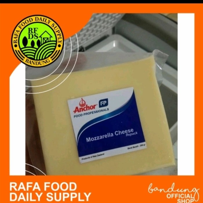 

T0P KEJU MOZARELLA ANCHOR 250 GRAM/KEJU MOZARELLA CHEESE NICE
